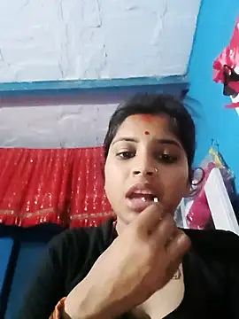 Snapshot of Nisha_Cute chatting on May 18, 2026, 10:26 pm Nisha Cute online show from May 18, 2026, 10:26 pm