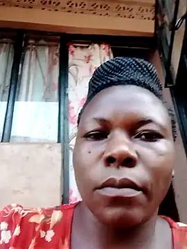 Snapshot of Danny_lady chatting on February 19, 2025, 4:44 am Danny lady online show from February 19, 2025, 4:44 am