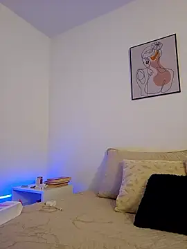 VictoriaEvaans  online show from September 25, 2025, 10:24 pm