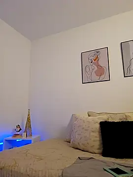 VictoriaEvaans  online show from January 5, 2026, 9:40 pm