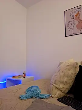 VictoriaEvaans  online show from January 11, 2026, 6:46 pm