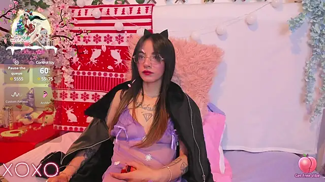 lauren evans96 online show from December 29, 2024, 3:00 am