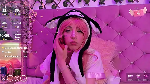 lauren evans96 online show from January 16, 2025, 9:48 am