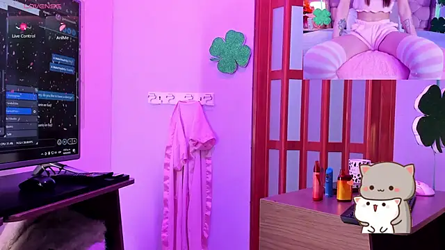 lauren evans96 online show from March 19, 2025, 4:03 am