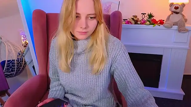 MirraBellanta online show from February 7, 2025, 11:55 pm