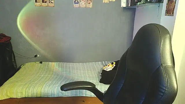 kairozz online show from March 9, 2025, 4:22 pm