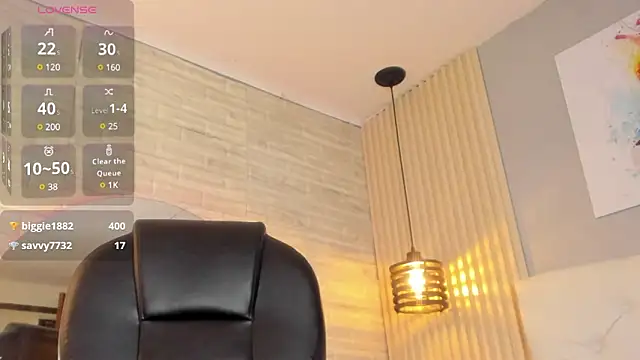 nicole  parker1 online show from January 30, 2025, 6:00 pm