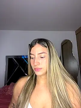 Snapshot of Issabela_G1 chatting on September 13, 2025, 1:16 am Issabela G1 online show from September 13, 2025, 1:16 am
