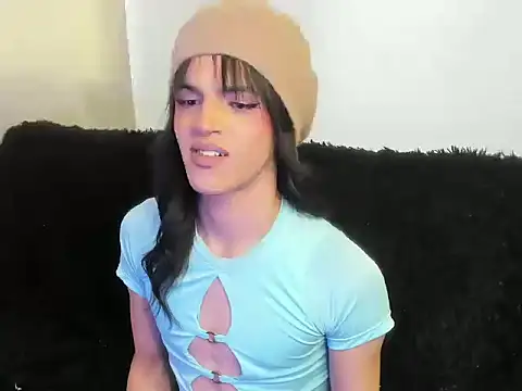 kerly monroe online show from November 21, 2025, 7:23 pm