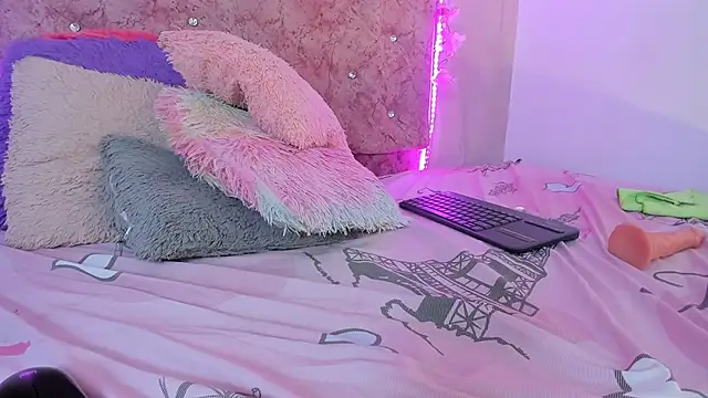 Bella  sweet online show from February 9, 2025, 12:49 am