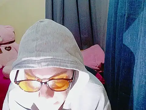 Indaypakay ts online show from December 18, 2025, 12:27 am