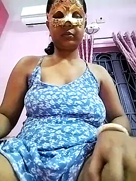 royaldoll-143 online show from October 29, 2025, 3:14 pm