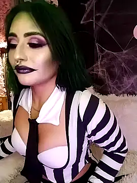 Nanda Vixen online show from October 4, 2025, 5:38 am