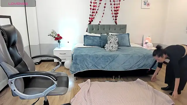 Nami sunny online show from February 20, 2025, 5:44 am