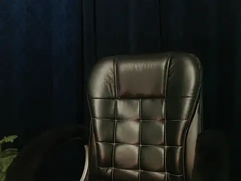 Yashi online show from April 7, 2026, 2:28 pm