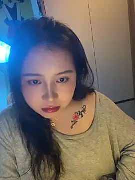 lih218866 online show from March 17, 2026, 6:00 pm