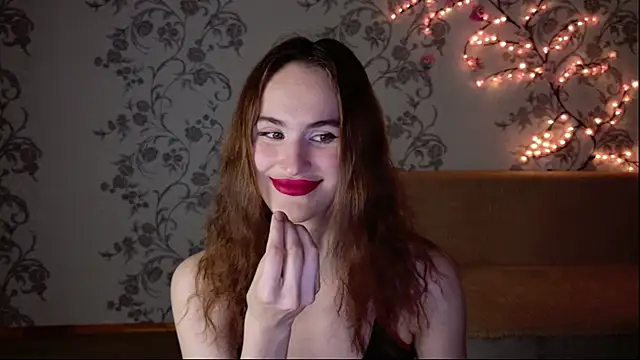 Snapshot of Felicia-Star chatting on May 12, 2026, 5:32 pm Felicia-Star online show from May 12, 2026, 5:32 pm