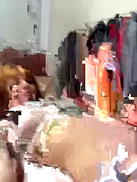 Snapshot of spacegirlll chatting on December 14, 2025, 11:26 am spacegirlll online show from December 14, 2025, 11:26 am