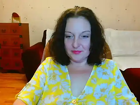 Snapshot of Alice3694 chatting on December 21, 2024, 9:23 am Alice3694 online show from December 21, 2024, 9:23 am