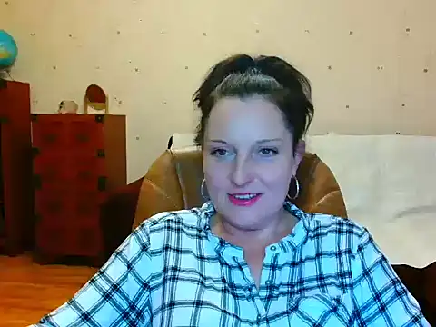 Snapshot of Alice3694 chatting on January 2, 2025, 5:07 pm Alice3694 online show from January 2, 2025, 5:07 pm