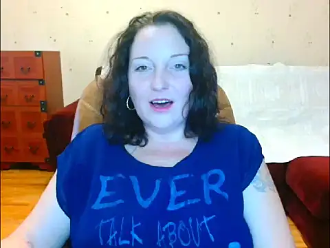 Snapshot of Alice3694 chatting on January 24, 2025, 10:53 am Alice3694 online show from January 24, 2025, 10:53 am