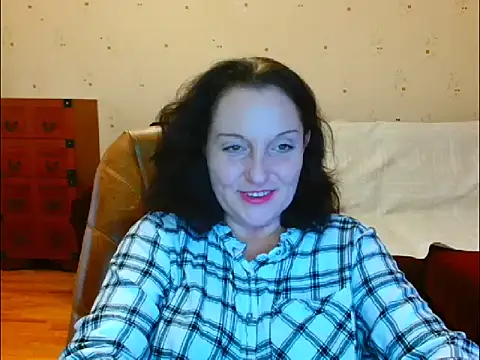 Snapshot of Alice3694 chatting on January 25, 2025, 7:38 am Alice3694 online show from January 25, 2025, 7:38 am