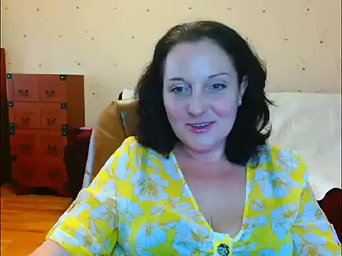 Snapshot of Alice3694 chatting on January 26, 2025, 11:28 am Alice3694 online show from January 26, 2025, 11:28 am