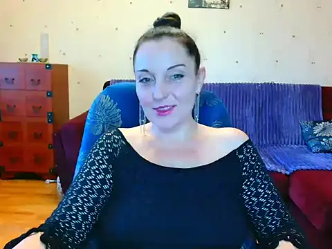 Alice3694 online show from March 1, 2026, 6:48 am