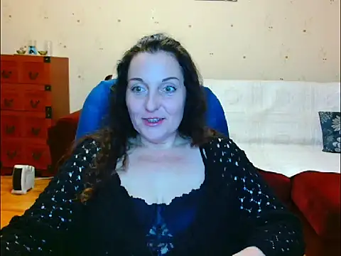 Alice3694 online show from April 19, 2026, 2:44 am