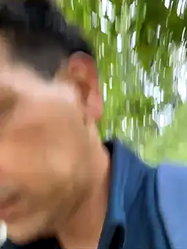 Hideen-real-face online show from October 9, 2025, 2:09 am