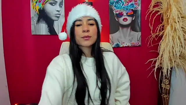 Snapshot of ChloeTurner_ chatting on December 24, 2024, 12:22 pm ChloeTurner online show from December 24, 2024, 12:22 pm