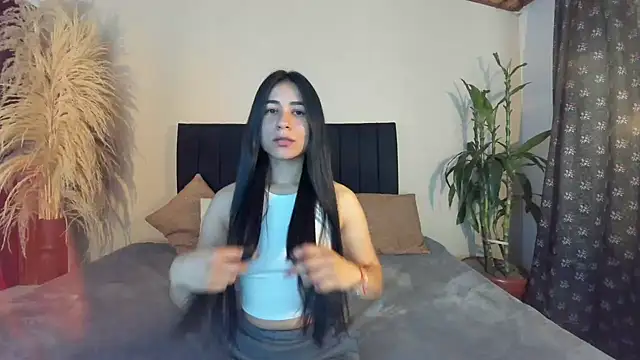 Snapshot of ChloeTurner_ chatting on January 22, 2025, 11:34 am ChloeTurner online show from January 22, 2025, 11:34 am