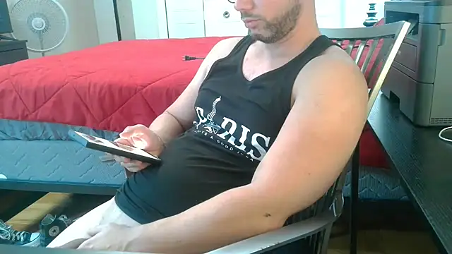 Aaron Rose25 online show from January 8, 2026, 4:37 am