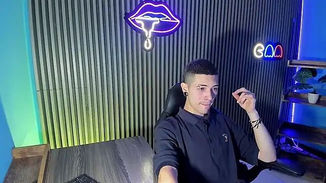 Jefer rick  online show from September 28, 2025, 12:32 pm