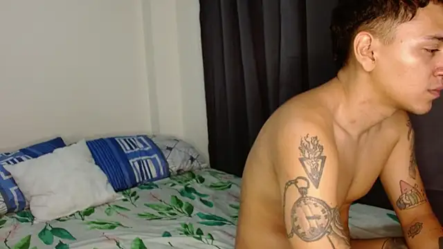 lianandnatasha online show from February 8, 2026, 12:03 am