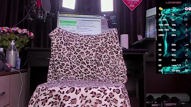 Raissa sky26 online show from September 16, 2025, 2:45 am