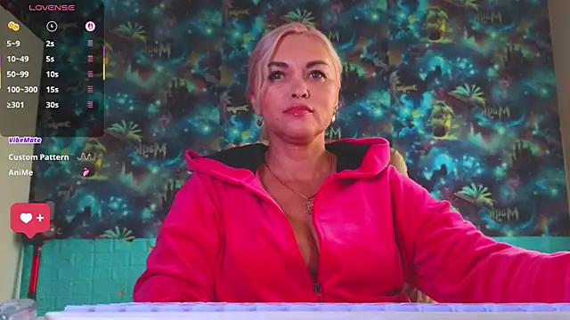 Snow Goddess online show from September 12, 2025, 4:01 am