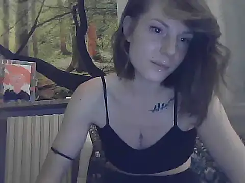 Feli blue online show from February 10, 2025, 8:21 pm