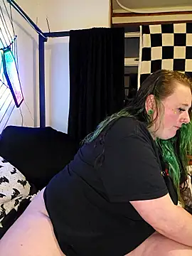 Bunny Cummings online show from October 4, 2025, 12:08 am