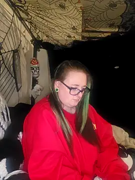 Bunny Cummings online show from October 18, 2025, 9:04 pm