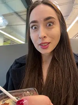 Holly Play online show from December 30, 2024, 9:27 am