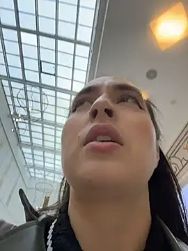 Holly Play online show from October 10, 2025, 10:14 am