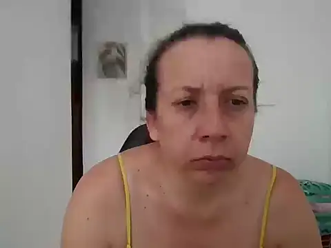 milfevha online show from October 28, 2025, 9:50 pm