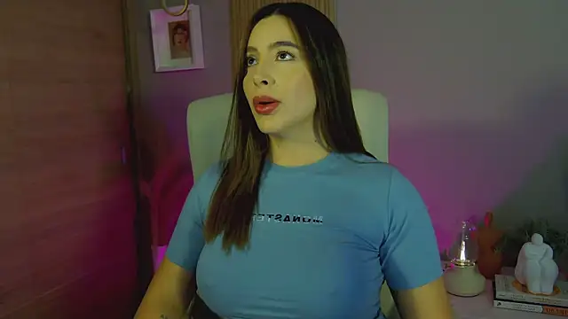 Alessia-miller  online show from December 21, 2024, 12:09 am