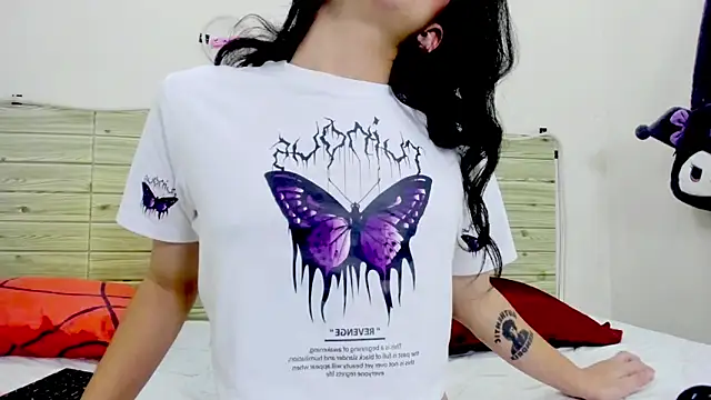 Evil Queen13 online show from December 2, 2025, 7:42 pm