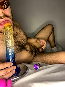 Snapshot of Karlo_98 chatting on November 3, 2025, 8:21 pm Karlo 98 online show from November 3, 2025, 8:21 pm