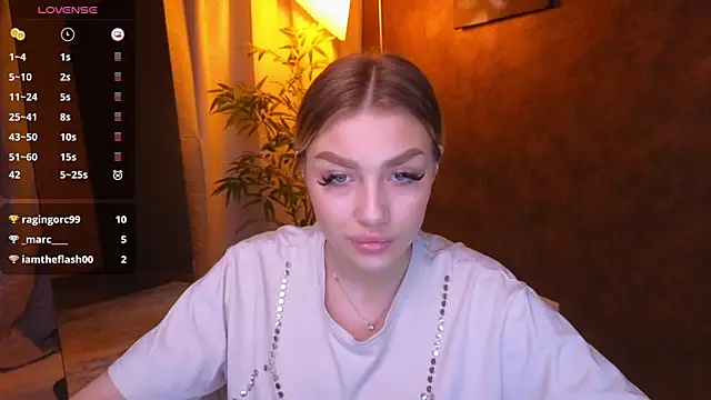 Ella Milla online show from January 9, 2025, 11:47 am