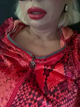 luna 14 online show from October 3, 2025, 6:43 am