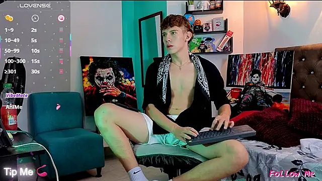 flowers18 online show from November 25, 2025, 9:59 pm