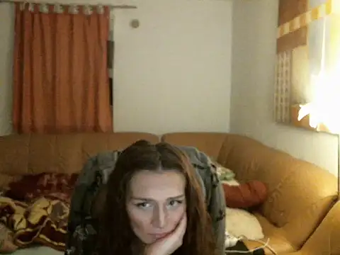 Snapshot of ludovika09 chatting on May 19, 2026, 8:26 pm ludovika09 online show from May 19, 2026, 8:26 pm